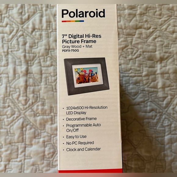 🆕 7” HI-Res Digital Picture Frame POLAROID - Picture 3 of 5